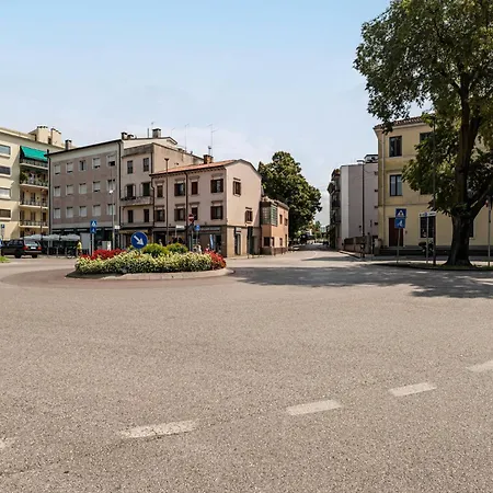 Lejlighed Guesthost - Piazza Mazzini Bright *