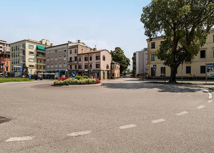 Apartmán Guesthost - Piazza Mazzini Bright *